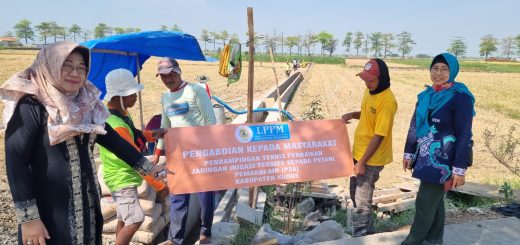 Tim PkM USM berada di Desa Jepang, Kecamatan Mejobo, Kabupaten Kudus untuk memberikan Pendampingan Teknis Perbaikan Irigasi Tersier kepada Petani Pemakai Air (P3A), pada 23 September 2023