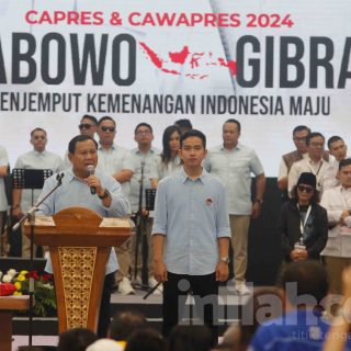 Deklarasi pasangan Prabowo-Gibran di Indonesia Arena, GBK, Senayan, Jakarta, sebelum pendaftaran capres-cawapres ke KPU, Rabu (25/10/2023)