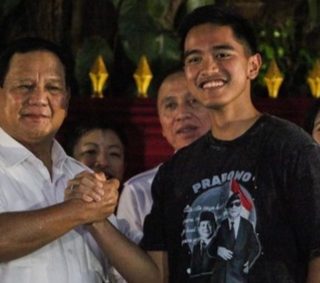 Ketum PSI bersama Capres Prabowo Subianto yang diusung Koalisi Indonesia Maju (KIM) --foto detik.com