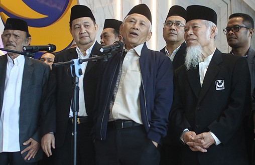 Jajaran pimpinan Partai Masyumi saat mengunjungi kantor DPP Partai Nasdem dan bergabung di Koalisi Perubahan untuk mendukung pasangan AMIN