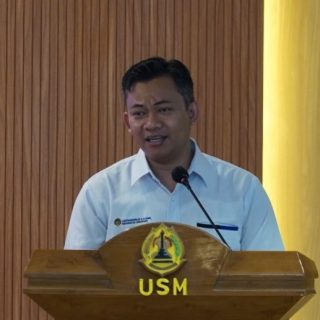 Wakil Rektor III USM, Dr Muhammad Junaidi SHI MH