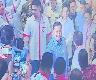 Capres Prabowo Subianto menghadiri deklarasi dukungan dari organisasi Pandawa Lima, di Jakarta Theatre, Jumat (1/12/2023)