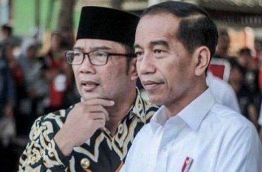 Ridwan Kamil dalam sebuah kesempatan dengan Presiden Jokowi