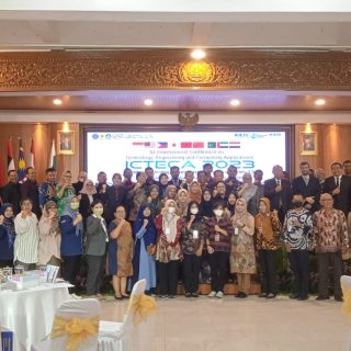 Para peserta International Conference on Technology, Engineering, and Computing Applications (ICTECA) 2023 yang digelar Universitas Semarang (USM) dan berlangsung sukses pada 20 Desember 2023