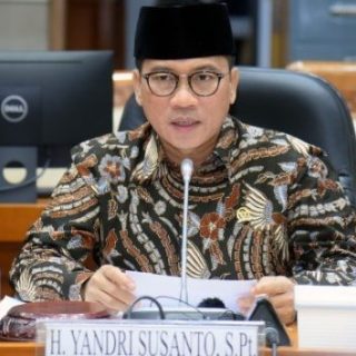 Wakil Ketua Umum (Waketum) PAN, Yandri Susanto