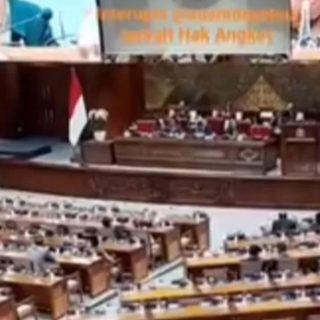Rapat Paripurna DPR RI ke-13 pembukaan masa sidang IV 2023-2024, Selasa (5/3)