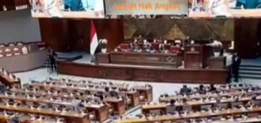 Rapat Paripurna DPR RI ke-13 pembukaan masa sidang IV 2023-2024, Selasa (5/3)