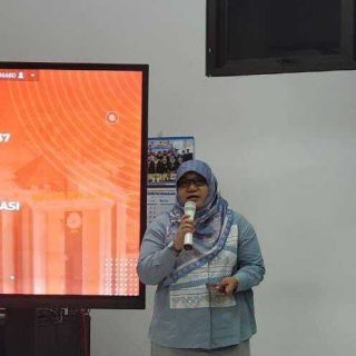 Seminar Nasional Inovasi dan Tren Teknologi Informasi) yang digelar Jurusan Teknologi Informasi dan Komunikasi dari Fakultas Teknologi Informasi dan Komunikasi Universitas Semarang (FTIK USM), di Gedung M FTIK USM, pada 25 Juni 2024