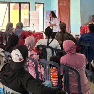 Pelatihan Pengelolaan Media Sosial Instagram ke Pokdarwis Kandang Gunung sebagai Media Promosi Desa Wisata Nongkosawit, Kecamatan Gunungpati, Kota Semarang. Kegiatan tersebut digelar Tim Pengabdian kepada Masyarakat dosen Prodi Pariwisata Universitas Semarang (PkM USM), baru-baru ini