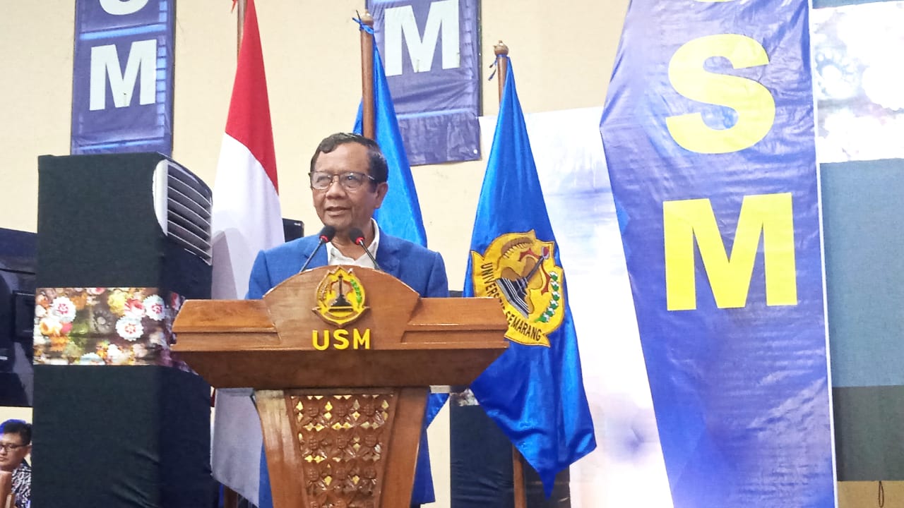 Ketua Dewan Penyantun Universitas Semarang (USM), Prof. Dr. Mohammad Mahfud MD, SH SU MIP, dalam kegiatan Pengenalan Akademik dan Kegiatan Mahasiswa (Pakem) USM, Sabtu (7/9/2024)
