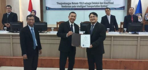 Aria Hendrawan Mkom, dosen Fakultas Teknologi Informasi dan Komunikasi (FTIK) Universitas Semarang (USM), meraih gelar doktor pada Program Studi Doktor Sistem Informasi (DSI) Universitas Diponegoro (Undip), pada 4 September 2024