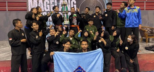 Tim Pencak Silat Universitas Semarang (USM), yang tampil pada Magelang Pencak Silat Tournament 2024 di di GOR Samapta, Kota Magelang, pada 23-24 November 2024