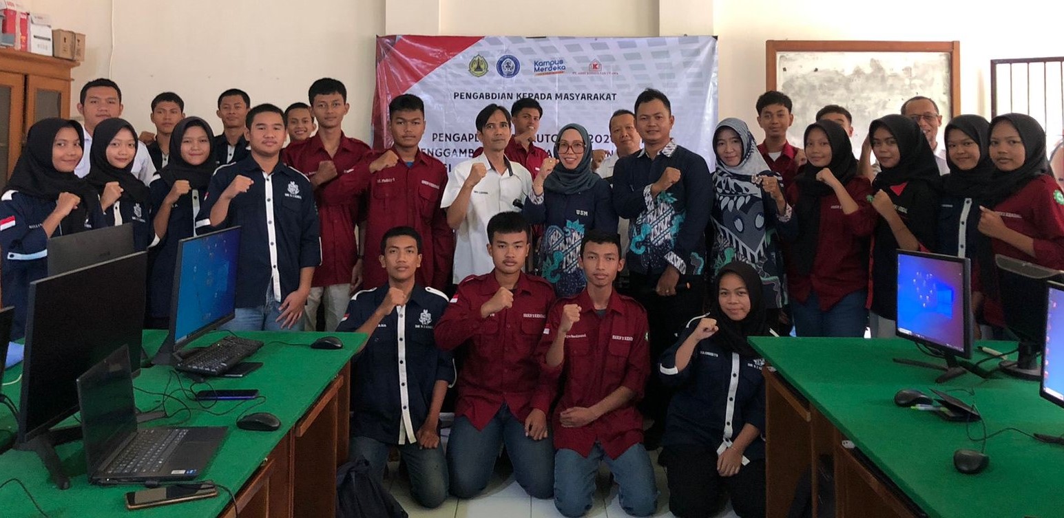 Para siswa SMK Negeri 2 Kendal mendapatkan pelatihan Pengaplikasian Autocad 2020 untuk menggambar denah,Tampak dan Potongan dari Tim Pengabdian kepada Masyarakat Universitas Semarang (PkM USM) yang bekerja sama dengan PT. Adhi Konsultan Utama, baru-baru ini