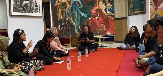 Diskusi Jejak Perempuan bertema ''Perempuan Sosok Kuat dan Sumber Kehidupan'' yang diadakan bersamaan Pameran Lukis Tunggal ''Ki-Art'' karya Hartono di Museum Ronggowarsito, pada 27 Desember 2024