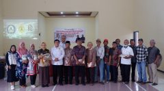 Tim PkM Magister Hukum USM Beri Edukasi Literasi Hukum Digital di Kelurahan Padangsari