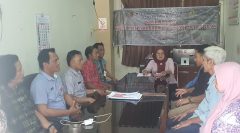 Tim PkM USM Sosialisasi Potensi Longsor