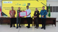 Pemulihan Aset Korupsi Berjalan, Kejari Kota Semarang Serahkan Rp4,98 Miliar Hasil Lelang