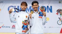 Hadapi Hujan dan Lintasan Licin, Balap Sepeda Semarang Bawa Pulang Dua Medali